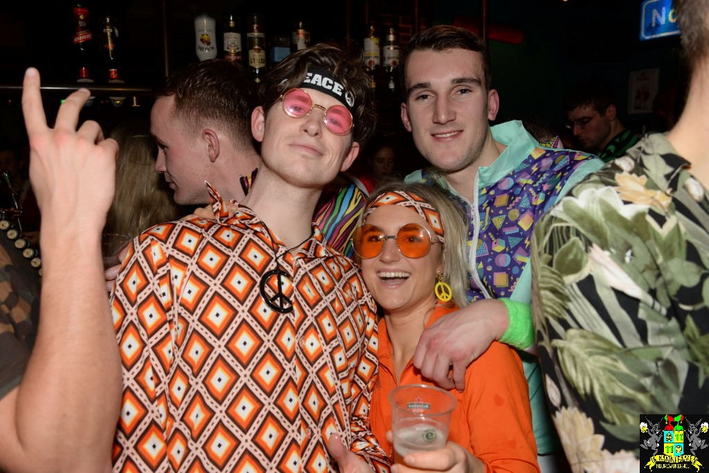 ../Images/Carnavals vrijdagavond in VdG 253.jpg